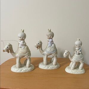 Large Precious Moments They Followed the Star